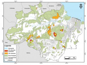 ReducAPs fig 02 300x226 - Desmatamento em Áreas Protegidas Reduzidas na Amazônia